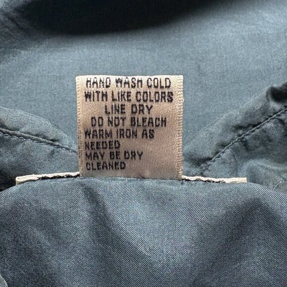 100% SILK Shirt Men Size M Green City Streets Button Down Short Sleeve 9-17 - Picture 7 of 13